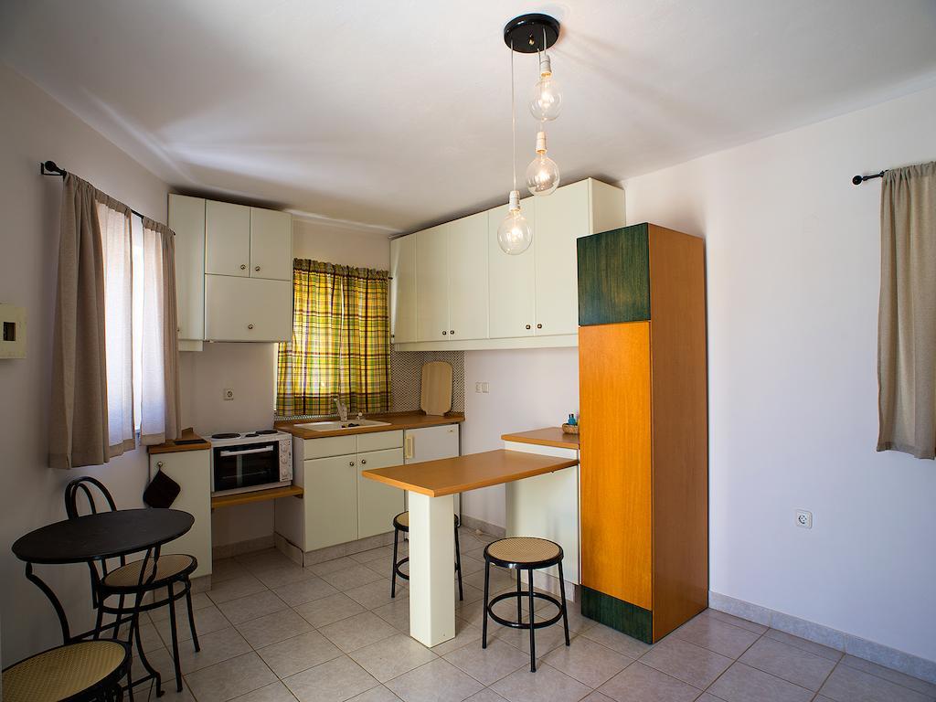 Granny'S House Apartment Palekastro Bilik gambar