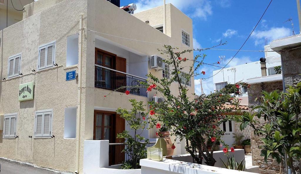 Granny'S House Apartment Palekastro Luaran gambar